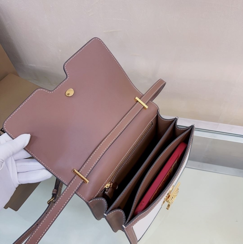 Bv*b*rry satchel bags